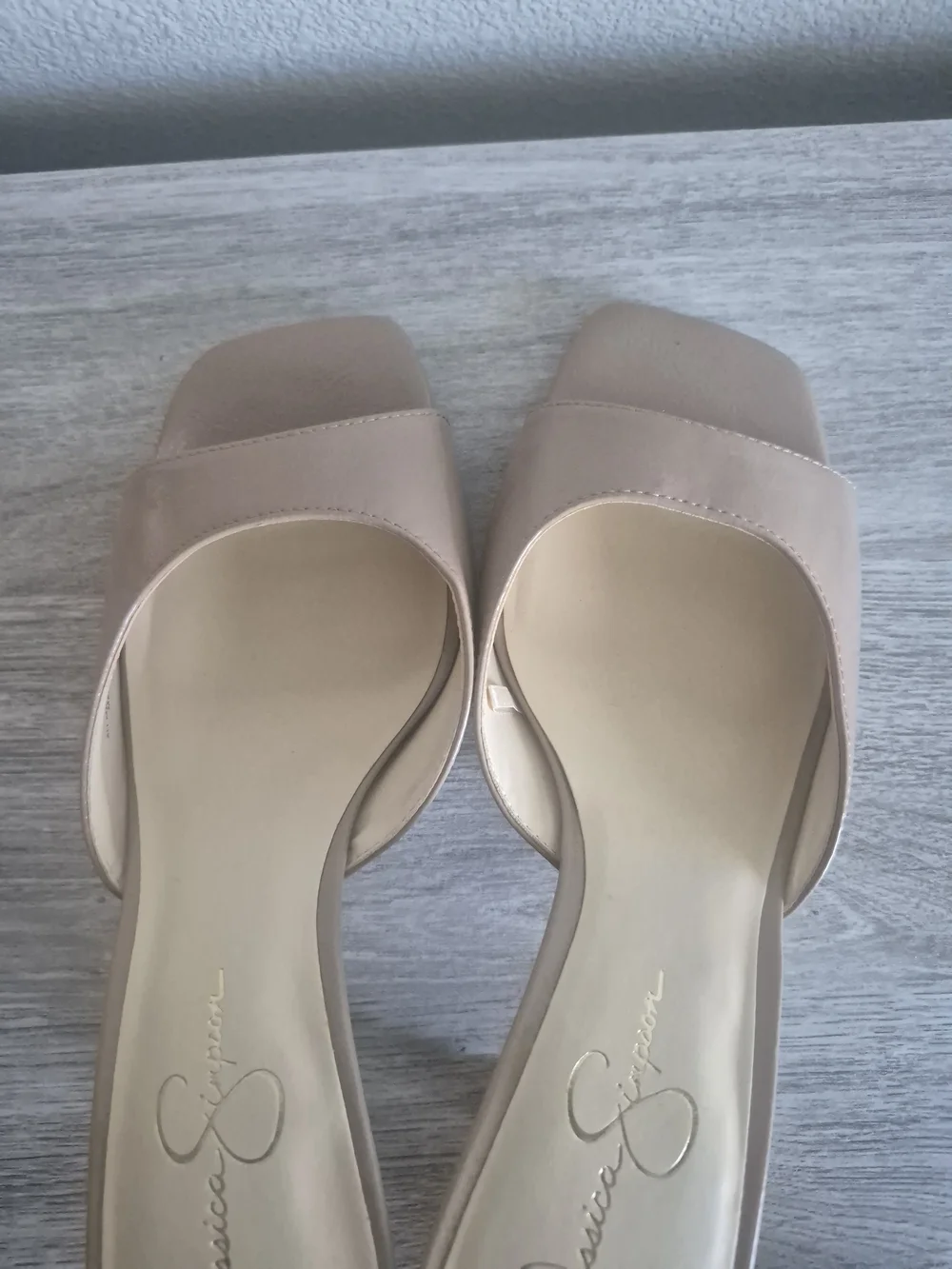 Jessica Simpson Patent Nude/Taupe Slide Mules